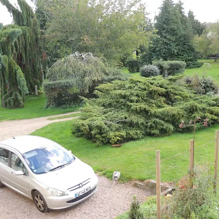 La Ferme Du Bourg 3* Éraines