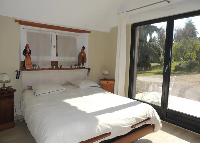 La Ferme Du Bourg Bed & Breakfast